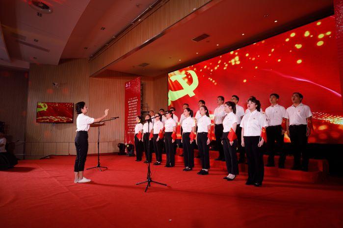 4、《沒(méi)有共產(chǎn)黨就沒(méi)有新中國(guó)》山東分公司